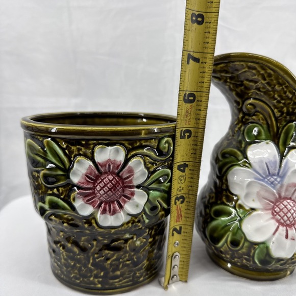 Vintage avocado green textured‎ mini pitcher And Planter flowers majolica Japan - Picture 4 of 10